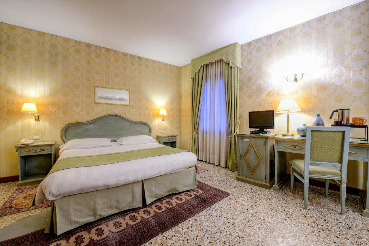 البندقية Locanda La Corte المظهر الخارجي الصورة
